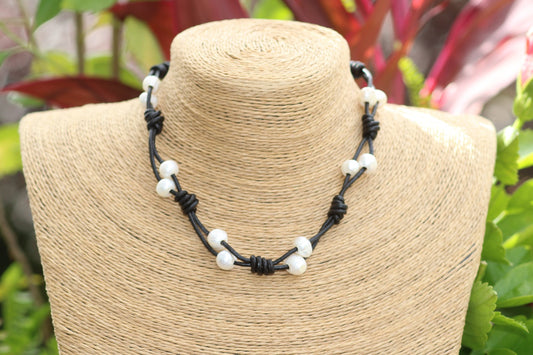 Babette  (Leather/Pearl) image 0