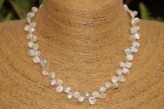Valentina (Keshi Pearls shown in White) image 0