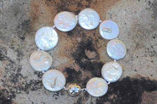 Dania Single Strand image 0