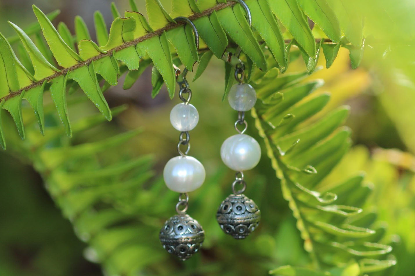 Malory ( Rose Quartz/Pearl) image 0