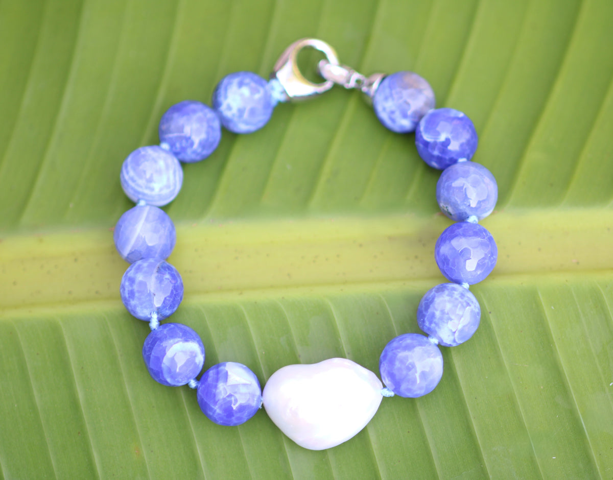 Azule Necklace