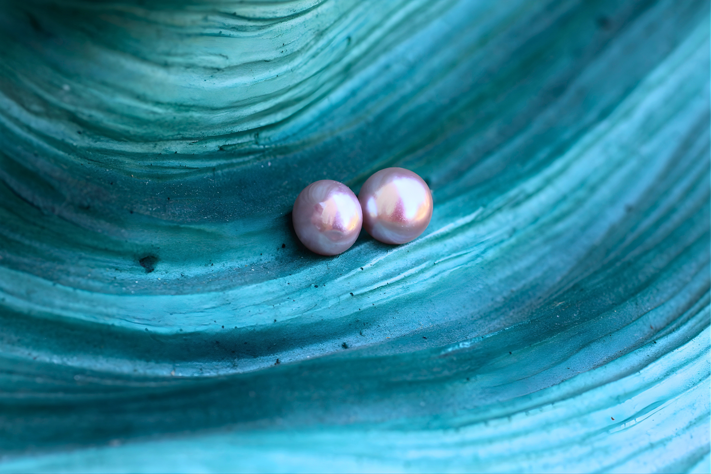 The Pearl Girl Stud