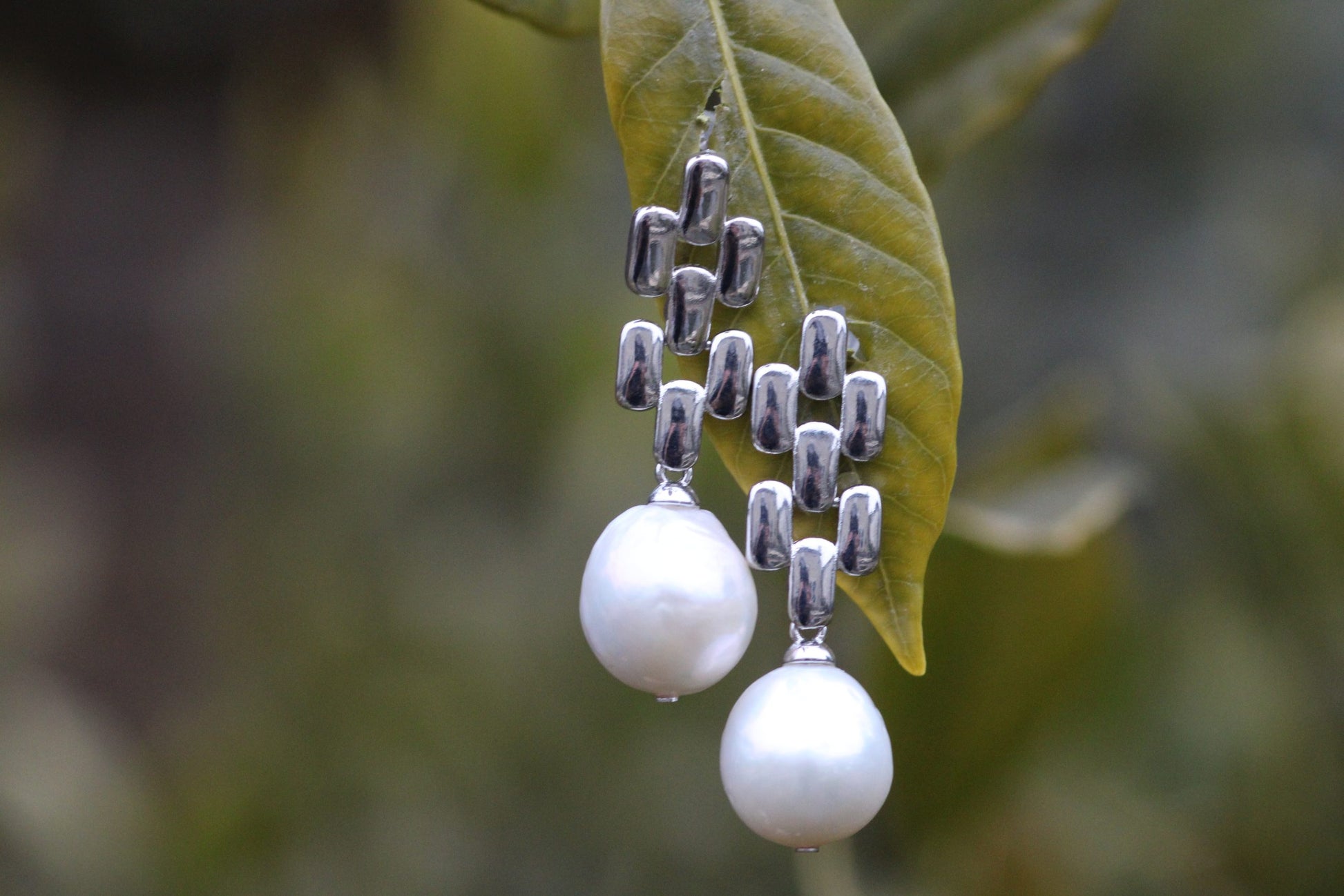 Vera (Silver Tone) image 0