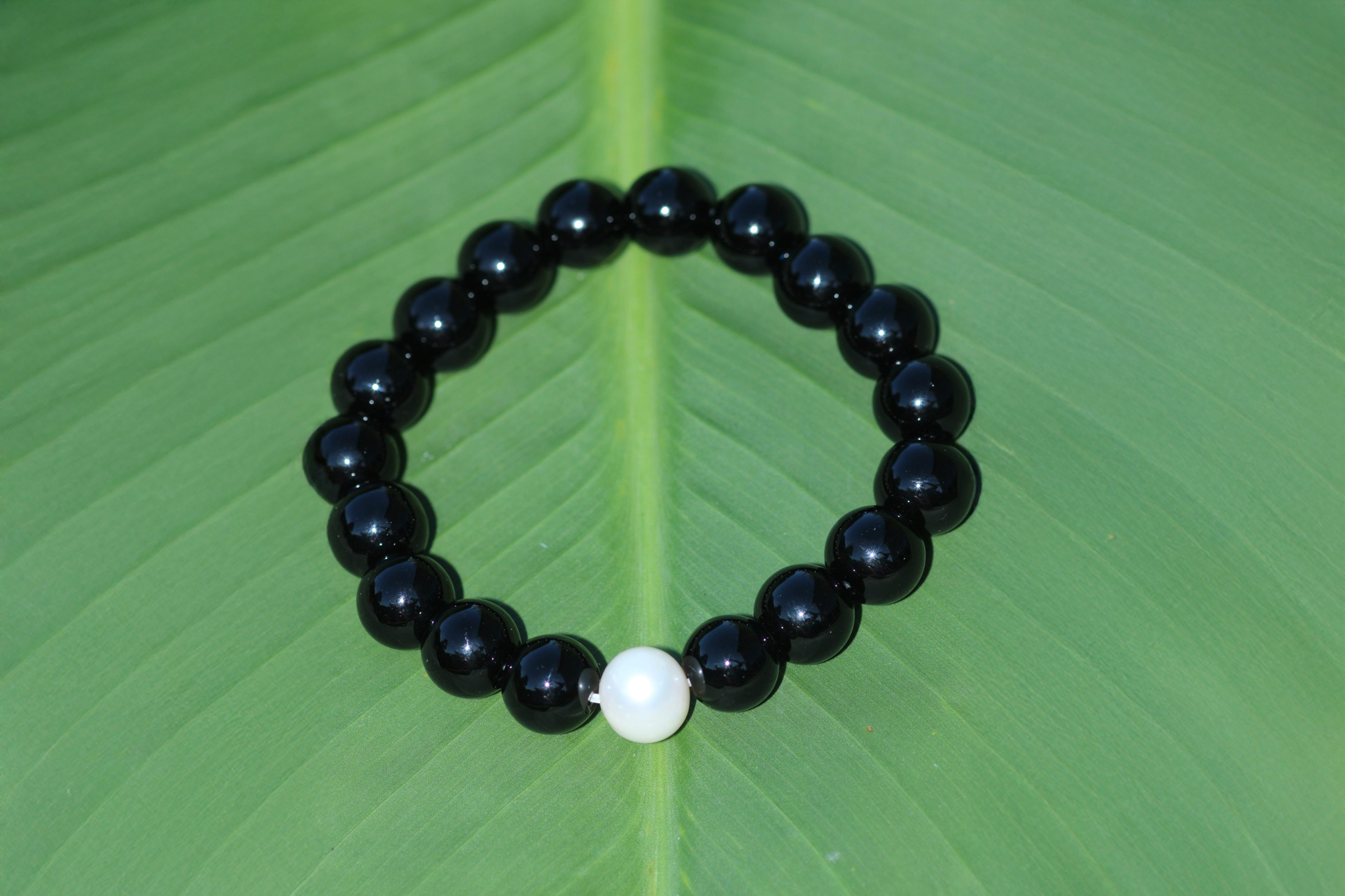 Mitchell Bracelet (Onyx/Pearl)