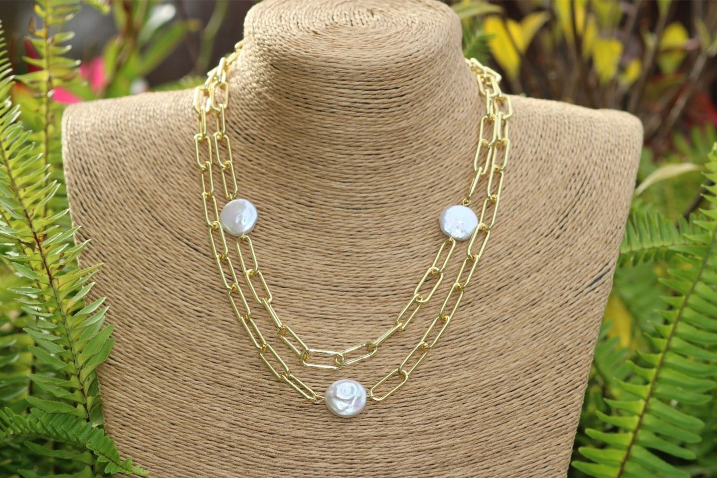 Tara ( Gold tone)