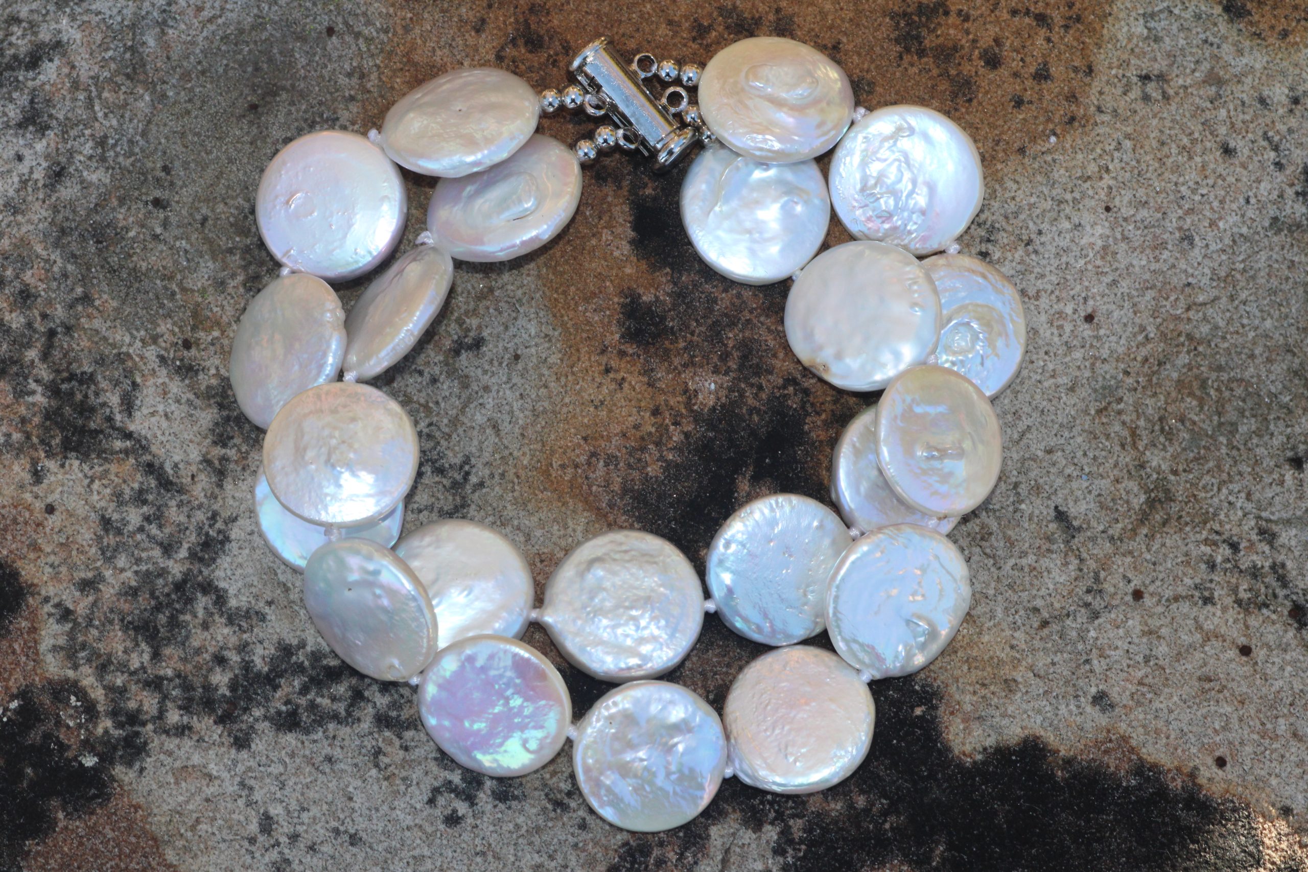 Dania Double Strand
