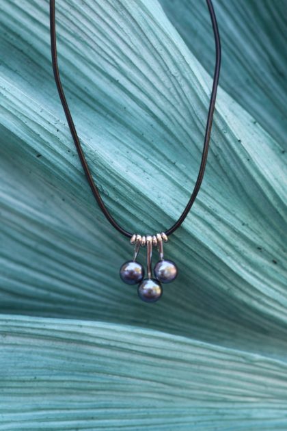 GIGI PENDANT - Black Licorice